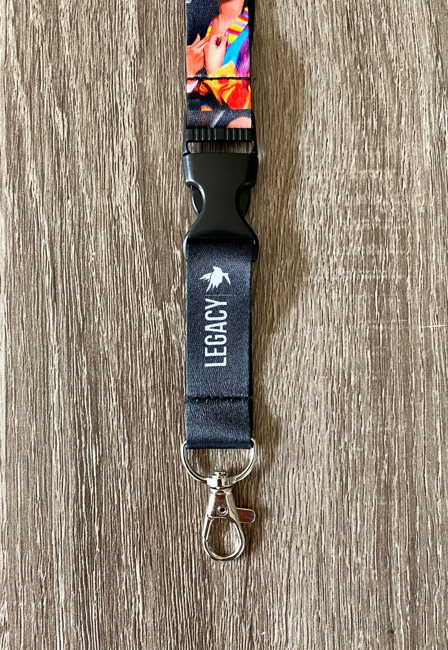 Como La Flor Lanyard